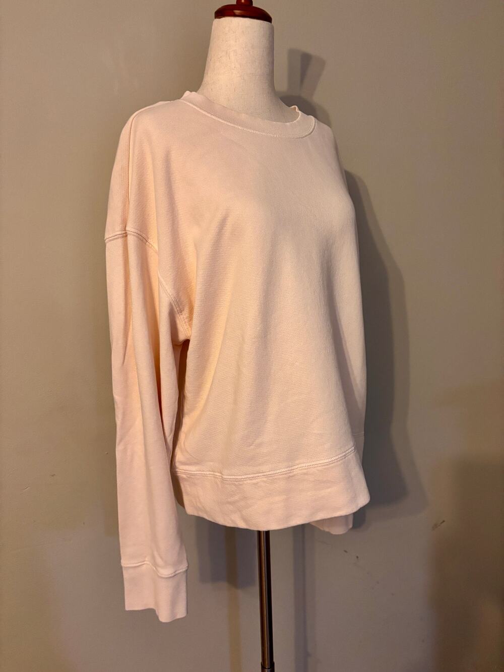 Perfectwhitetee Terri Pink Peach Sweatshirt Size Large